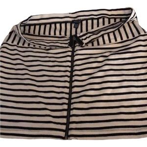 American Eagle Outfitters size XL black & white skirt striped zip front